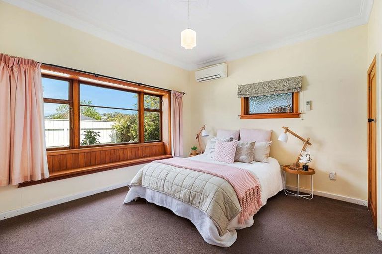 Photo of property in 14 Simla Crescent, Khandallah, Wellington, 6035