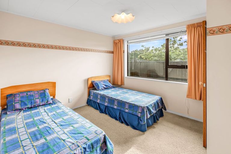 Photo of property in 14 Merlin Place, Gore, 9710