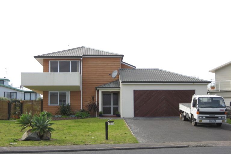 Photo of property in 3 Merito Place, Ohope, 3121