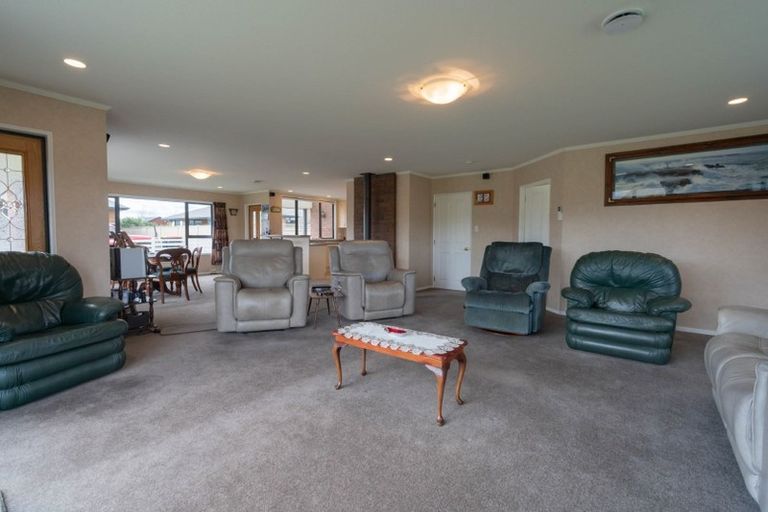 Photo of property in 7 Lawson Burrows Crescent, Te Anau, 9600