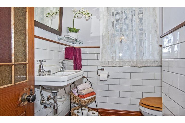 Photo of property in 11 Jervois Street, Dargaville, 0310