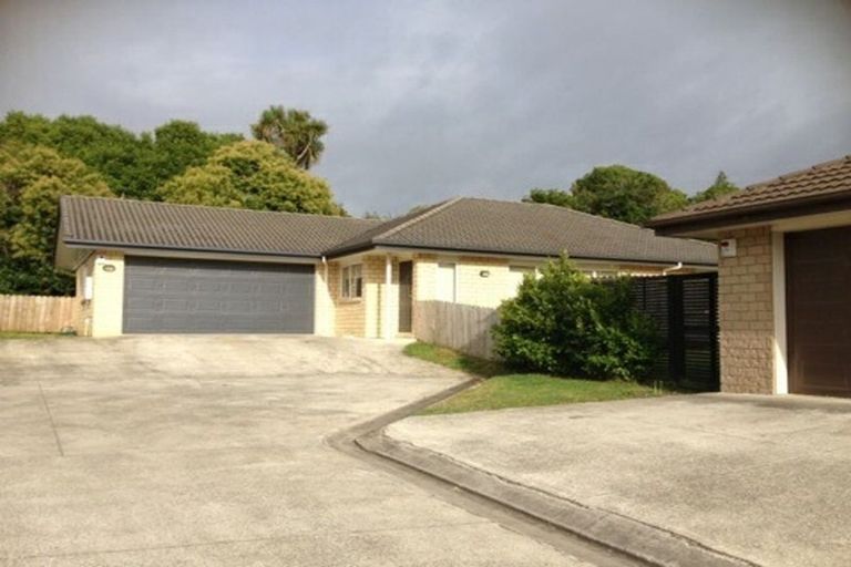Photo of property in 31 Willowgrange Place, Pukekohe, 2120