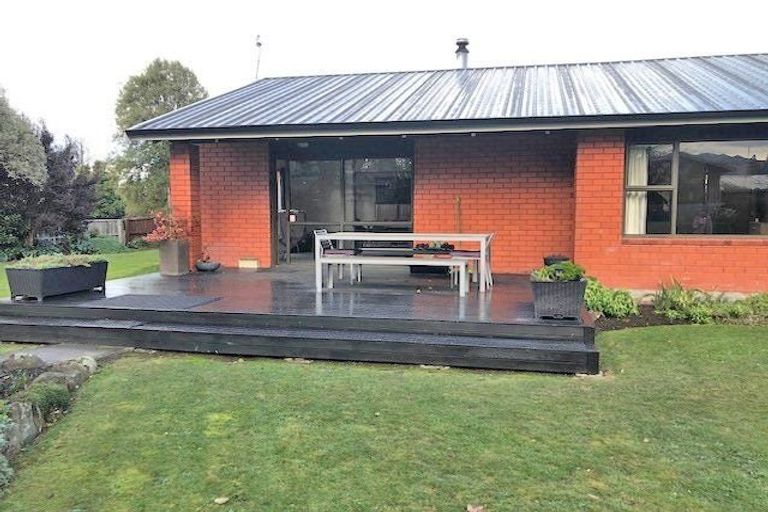 Photo of property in 11 Totara Drive, Oxford, 7430