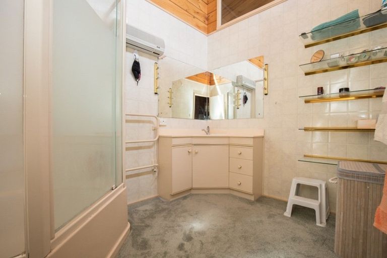 Photo of property in 43 Mahana Road, Ngatea, 3503