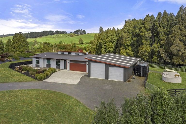 Photo of property in 11 Mangakino Road, Raglan, 3295