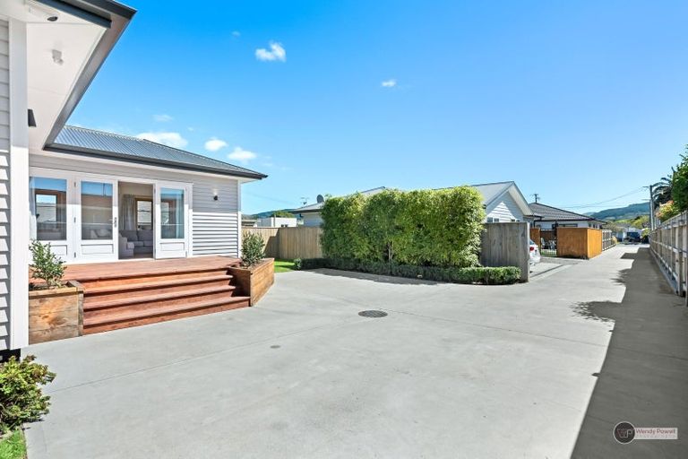 Photo of property in 19b Wilford Street, Wallaceville, Upper Hutt, 5018