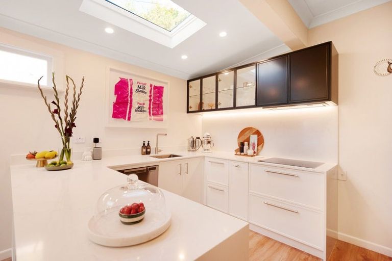 Photo of property in 47 Clyde Street, Island Bay, Wellington, 6023