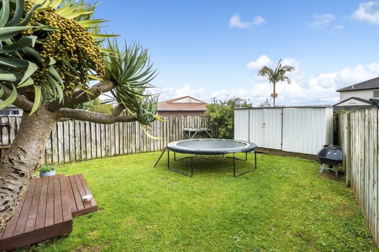 Photo of property in 239 Metcalfe Road, Ranui, Auckland, 0612