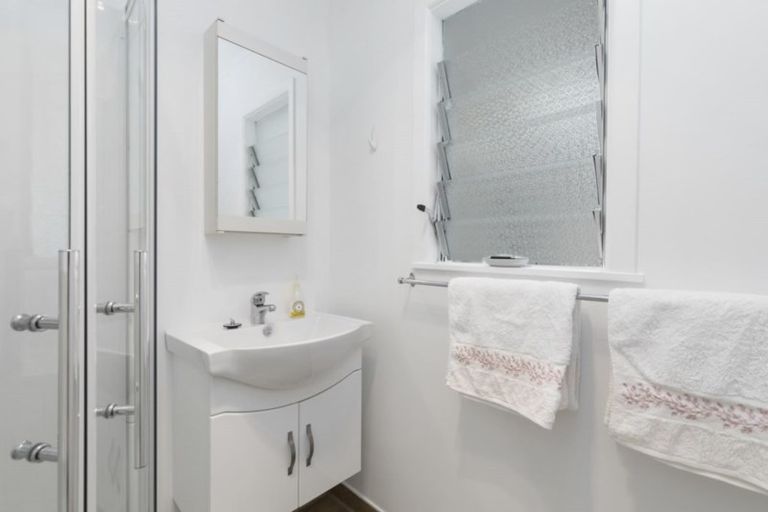 Photo of property in 6 Mckay Street, Wainuiomata, Lower Hutt, 5014