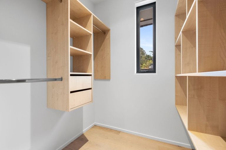 Photo of property in 19 Kinmont Rise, East Tamaki Heights, Auckland, 2016