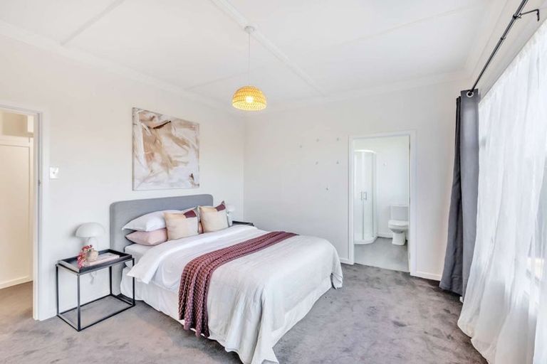 Photo of property in 9 William Street, Gore, 9710