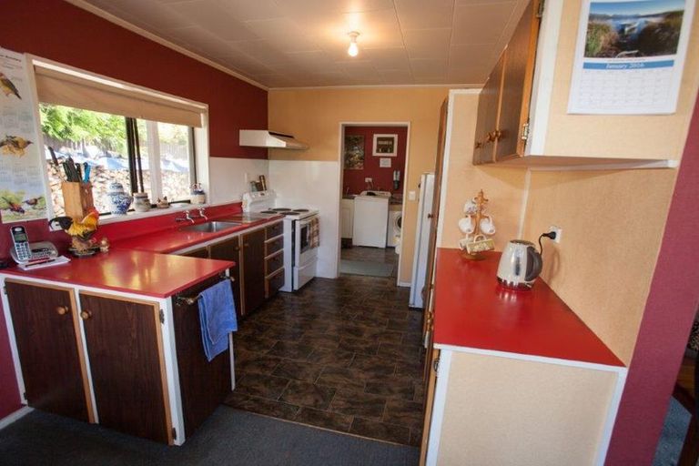 Photo of property in 4 Hamilton Drive, Lake Tekapo, 7999