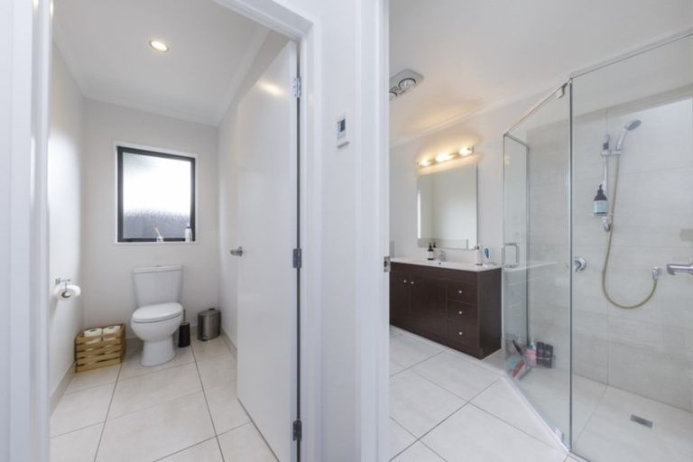 Photo of property in 4 Chestnut Close, Kelvin Grove, Palmerston North, 4414