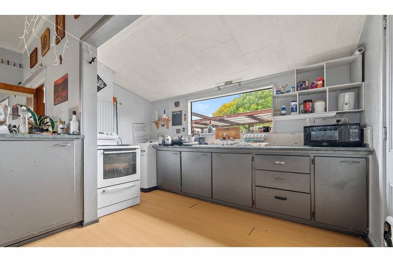 Photo of property in 1/28 Hay Street, Bromley, Christchurch, 8062