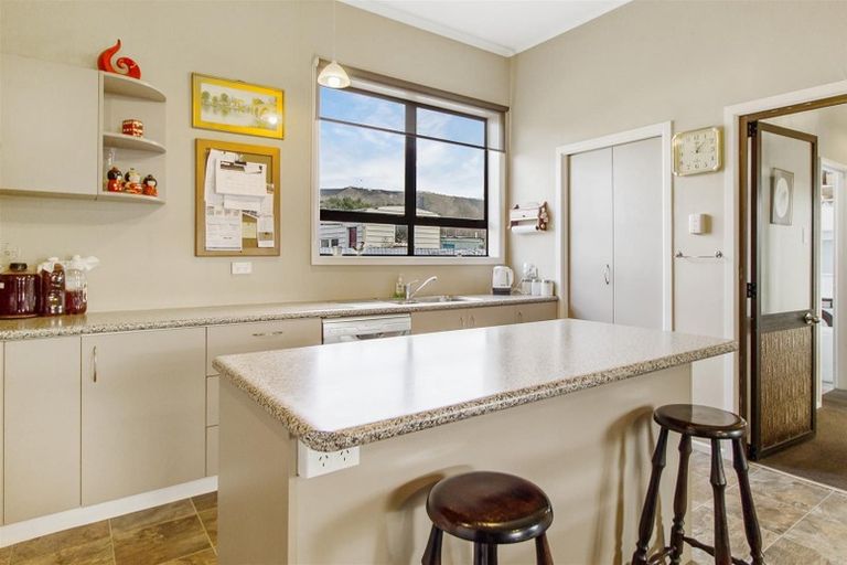 Photo of property in 32 Naylor Street, Waimate, 7924