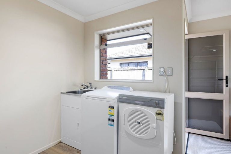 Photo of property in 2 Miers Glade, Rototuna North, Hamilton, 3210