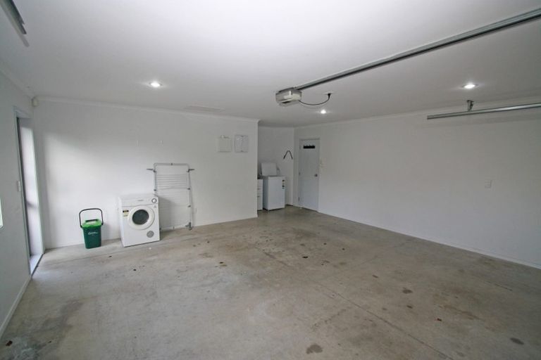 Photo of property in 16e Cyrus Street, Whalers Gate, New Plymouth, 4310