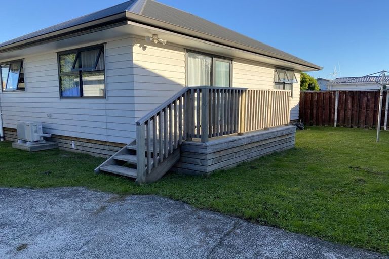 Photo of property in 19 Sunnyside Road, Nawton, Hamilton, 3200