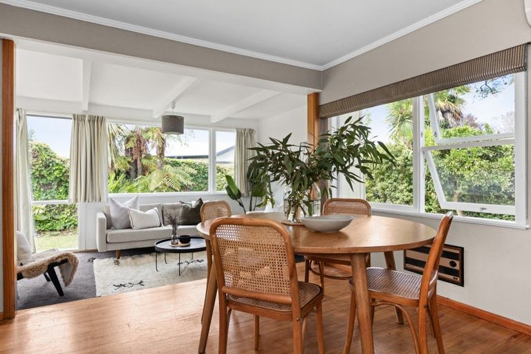 Photo of property in 16a Howard Road, Taradale, Napier, 4112