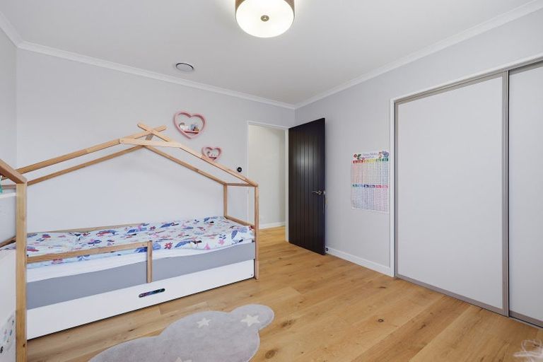 Photo of property in 8 Silver Springs Boulevard, Mosgiel, 9024