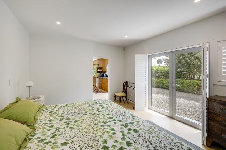 Photo of property in 77 Black Barn Road, Havelock North, 4294