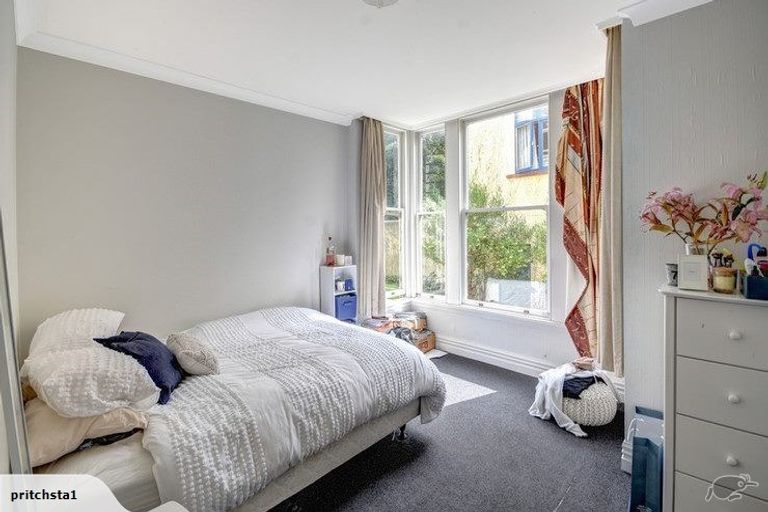 Photo of property in 84 Queen Street, North Dunedin, Dunedin, 9016