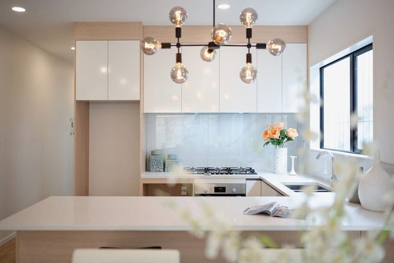 Photo of property in 5a Frontier Lane, Flat Bush, Auckland, 2019