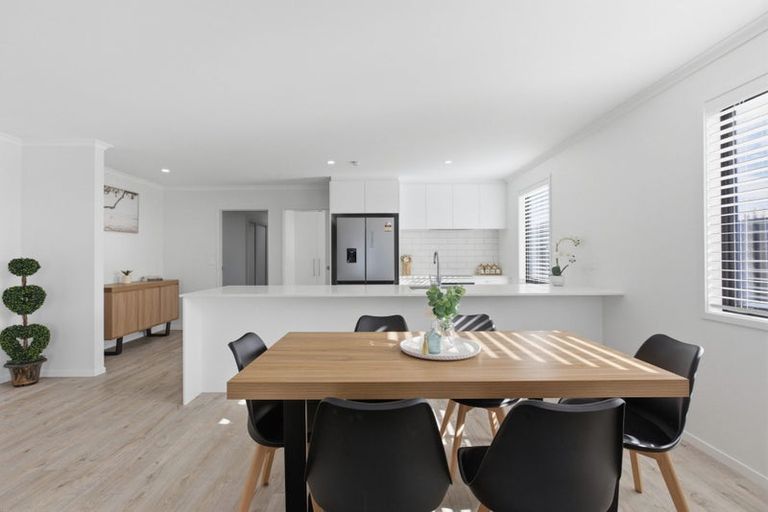 Photo of property in 34 Monaro Place, Papamoa, 3118