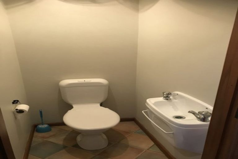 Photo of property in 63 Sevenoaks Drive, Bryndwr, Christchurch, 8053