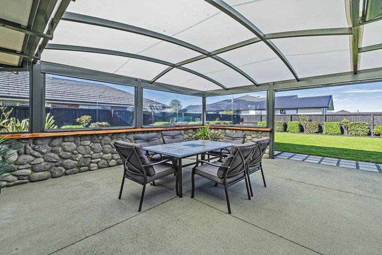 Photo of property in 25 Navy Loop, Rolleston, 7614