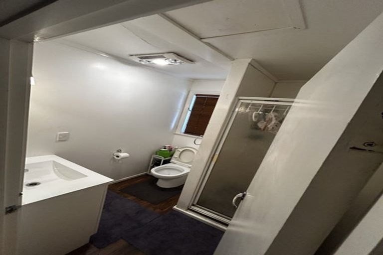 Photo of property in 15 Savage Crescent, West End, Palmerston North, 4412