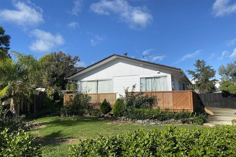 Photo of property in 36 Reelick Avenue, Pakuranga Heights, Auckland, 2010
