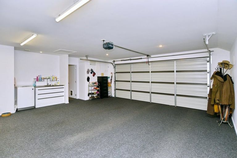 Photo of property in 25a Epsom Drive, Rangiora, 7400