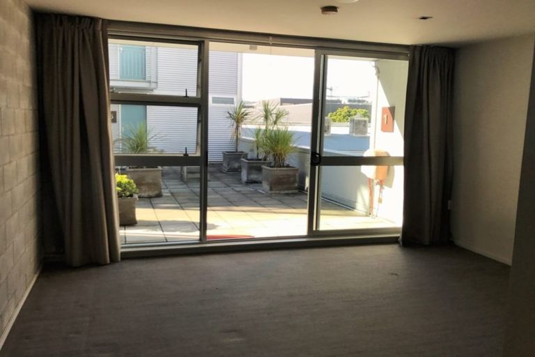 Photo of property in 1/143g Carlton Gore Road, Newmarket, Auckland, 1023