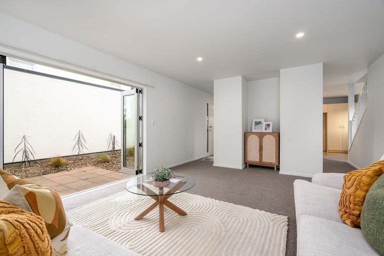 Photo of property in 8 Olympic Lane, Edgeware, Christchurch, 8013