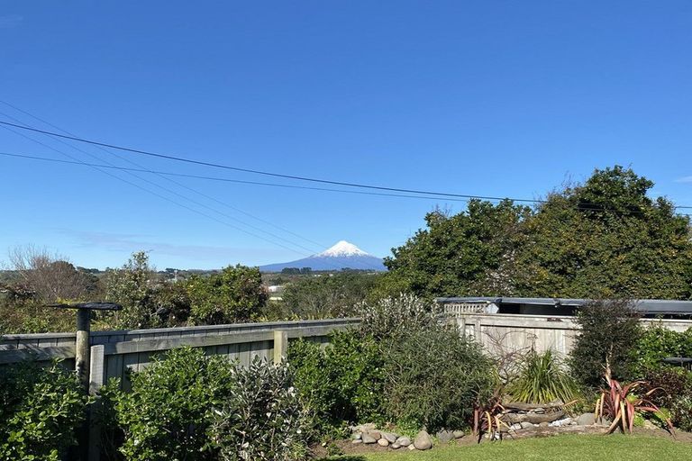 Photo of property in 7 Carey Street, Waitara, 4320