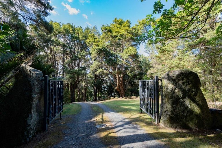 Photo of property in 50 Te Rongo Road, Parua Bay, Whangarei, 0174