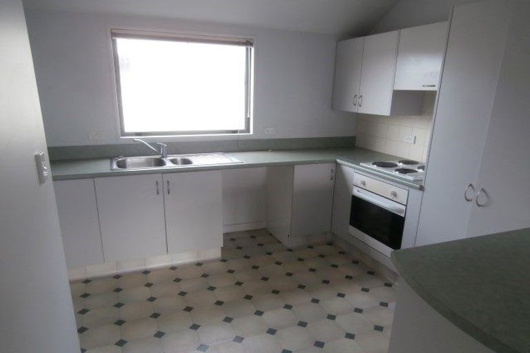 Photo of property in 2/407 Barbadoes Street, Christchurch Central, Christchurch, 8013