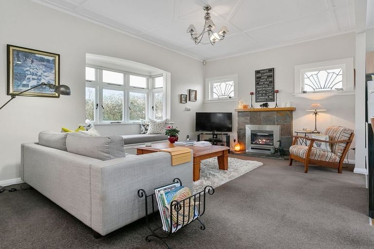 Photo of property in 33 Weld Street, Cambridge, 3434