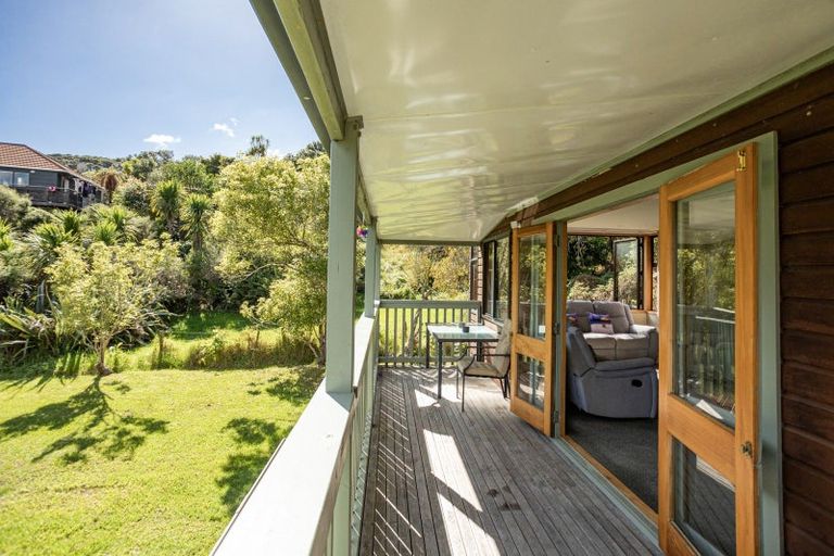 Photo of property in 15 Irishtown Road, Kuaotunu, Whitianga, 3592