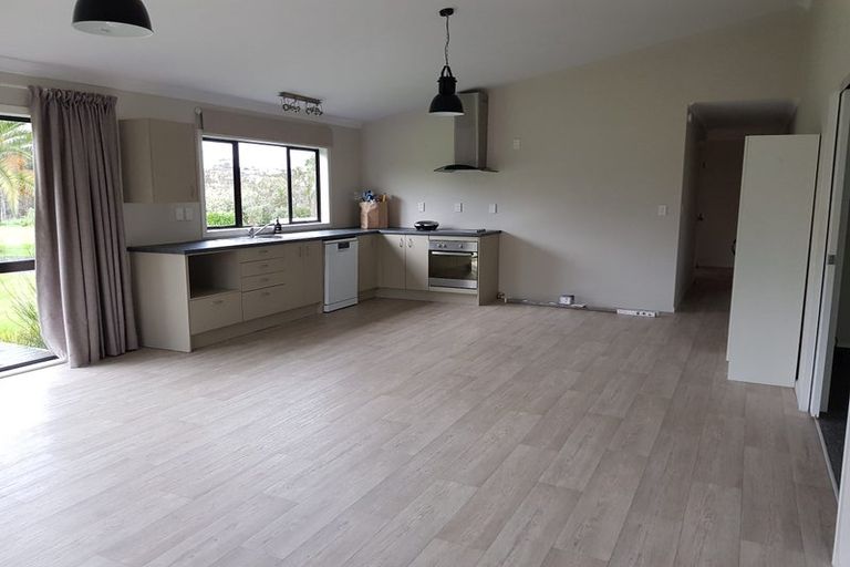 Photo of property in 33 Gumdiggers Lane, Mangawhai Heads, Kaiwaka, 0573