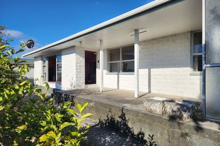 Photo of property in 1 Hewlett Road, Karoro, Greymouth, 7805