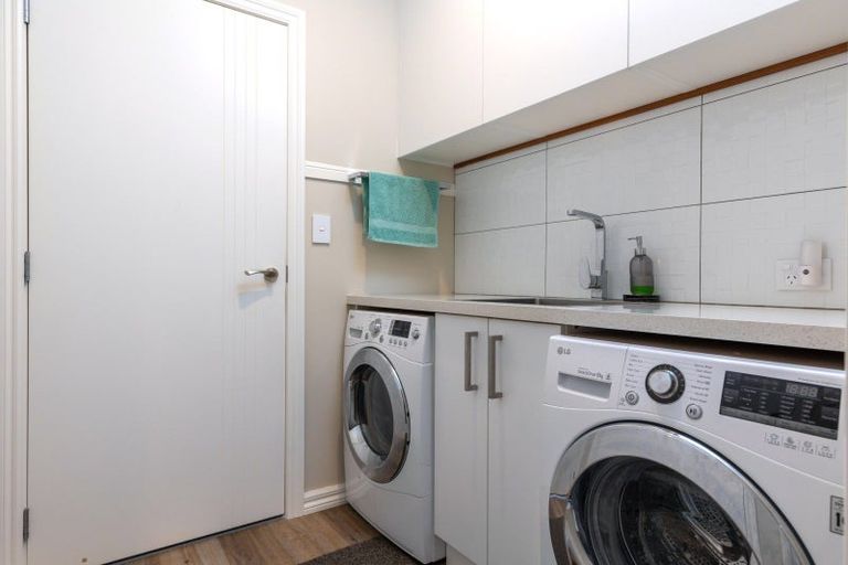 Photo of property in 43 Easthaven Place, Redwoodtown, Blenheim, 7201