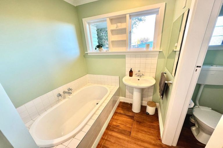 Photo of property in 77 West Coast Road, Sheffield, 7500