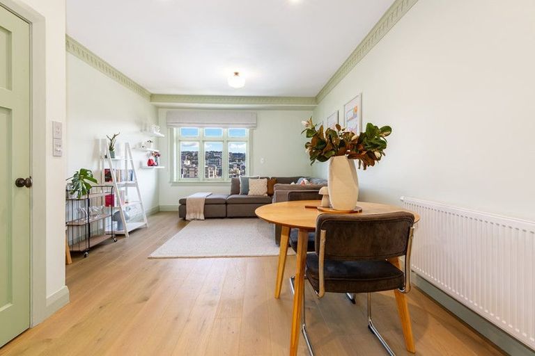 Photo of property in Hamilton Flats, 9a Hawker Street, Mount Victoria, Wellington, 6011
