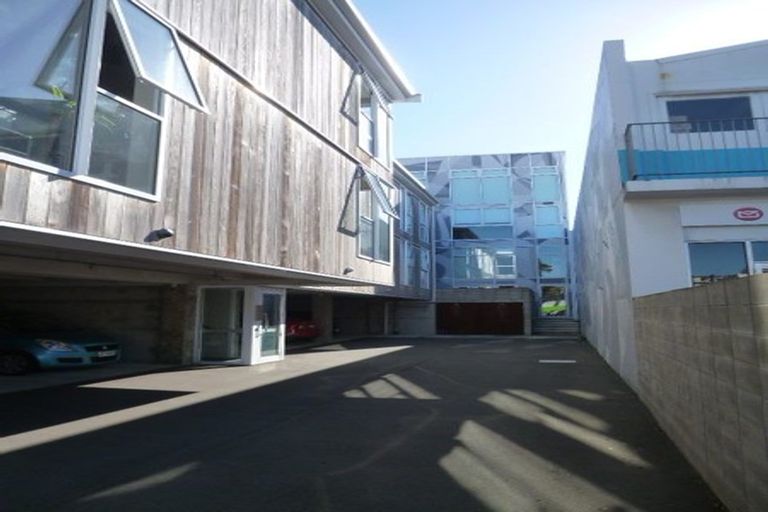 Photo of property in Canvas Apartments, 20/307 Willis Street, Te Aro, Wellington, 6011