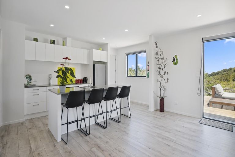 Photo of property in 144 Takahoa Drive, Kaiwaka, 0573