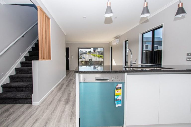 Photo of property in 8/15 Onukutara Place, Huntington, Hamilton, 3281