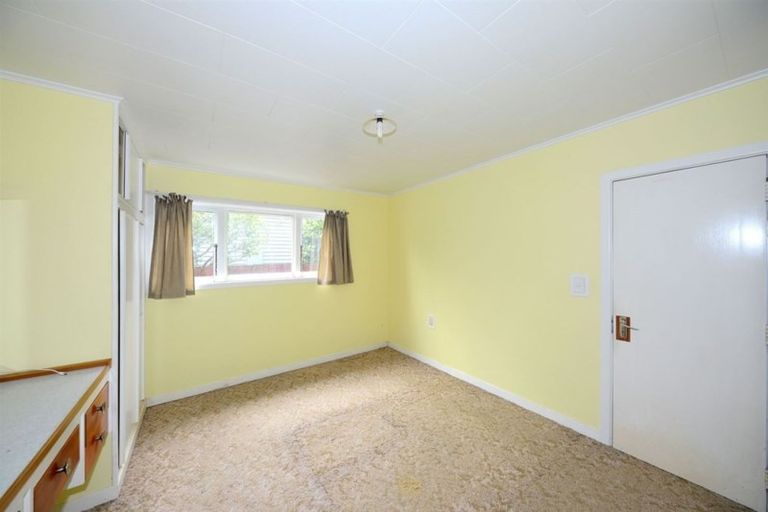 Photo of property in 30 Corson Avenue, Beckenham, Christchurch, 8023