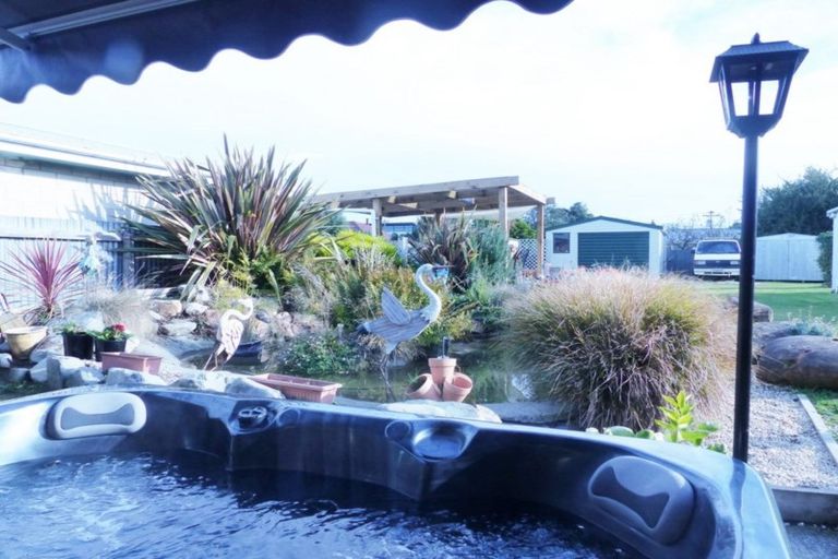 Photo of property in 10 Studholme Street, Waimate, 7924